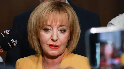 Мая Манолова: Някой печели брутално на гърба на българите