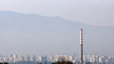 Нов ремонт на "Топлофикация София" оставя голям квартал без топла вода