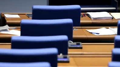 Петима министри ще отговарят на въпроси в парламента