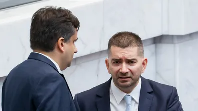 Илиян Василев: Има ли интерес Слави Василев от вдигнатата забрана за износ на дизел и керосин