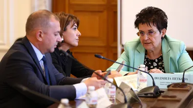 Людмила Петкова: Свръхпечалбата се разглежда като антиинфлационна мярка