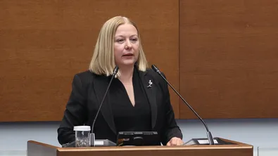 Депутатите не приеха искането за изслушване на Велислава Петрова за Украйна