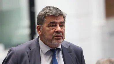 Велислав Величков поиска изслушването на Борислав Сарафов
