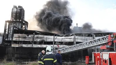 Пожарът в Бяла е локализиран