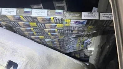 От тавана на микробус до куфари в автобус: Митничари пресекоха два опита за контрабанда