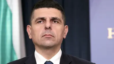 Мирчев за "Лукойл": Защо рафинерията остава извън сметката?