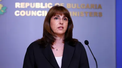 Ефремова: Уязвими групи ще получат по 50 евро коледна помощ