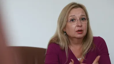 Зорница Русинова: Назрял е моментът за нов модел на социална подкрепа в България
