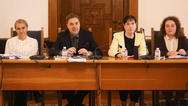 Правната комисия прие промени за отпушване на натрупаните с години декларации в Търговския регистър