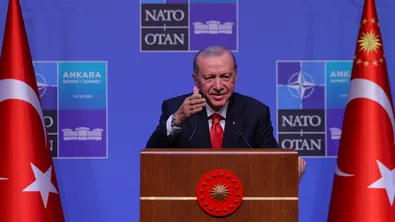 Общински кметове напуснаха опозицията и преминаха към партията на Ердоган