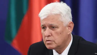 Министър Стоянов и саудитският министър на отбраната обсъдиха разширяване на военното сътрудничество