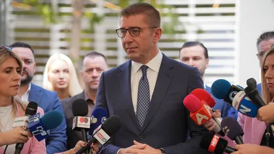 Мицкоски преди срещата с Урсула фон дер Лайен: Готови сме за дискусия и решение