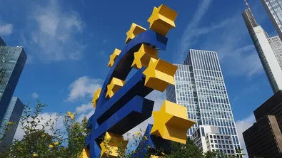 Инфлацията в еврозоната се покачва по-бързо от очакваното