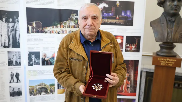 Проф. Милко Коларов получи "Златен век" - звезда за принос към българската култура