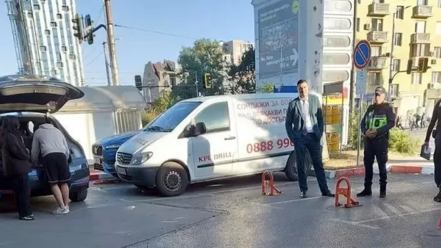Владимир Николов катастрофира в София, полиция дойде след спор между шофьорите