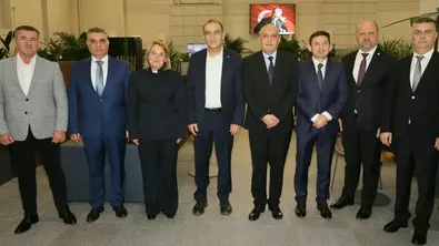 Делегация на ДПС се срещна с ръководството на Община Измир
