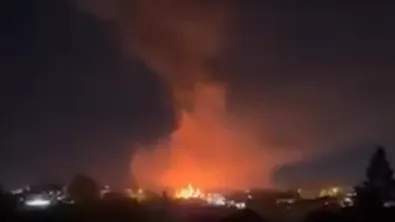Голям пожар избухна във Факултета (ВИДЕО)