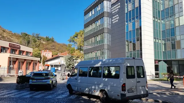 Продължава акцията на полицията в Пловдив заради сигнал за източване на средства от НЗОК в УМБАЛ „Св. Георги“