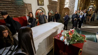 1012 години от смъртта на цар Самуил: За първи път българи се покланят пред останките му на родна земя