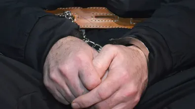 Близо 2 кг хероин откриха в имот край Сандански, 42-годишен е задържан