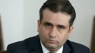 Божидар Божанов: Без структурни промени в прокуратурата ще продължава да има чадъри за едни и бухалки за други