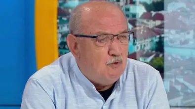 Чавдар Стефанов за ударените кораби: Отговорът се намира на 2000 м. под повърхността на Черно море