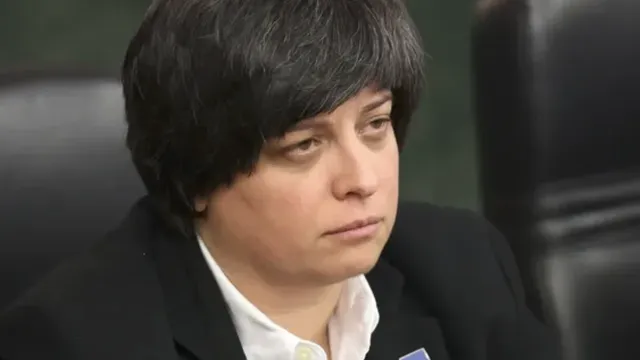 Диана Русинова настоява за изцяло нов Закон за движение по пътищата