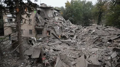 Руски удари в Украйна отнеха живота на 12 души, сред тях три деца