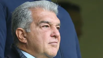 Лапорта атакува Реал Мадрид и обяви кой заслужава „Златната топка“