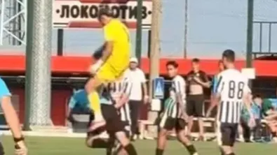 Нов случай на насилие от непълнолетен, този път на мач в България (ВИДЕО)