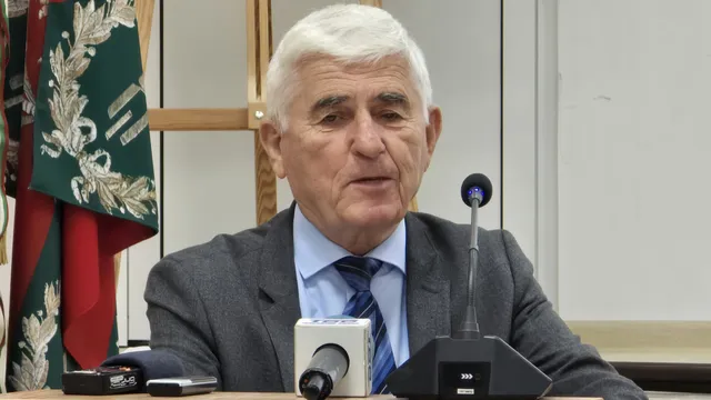 Ген. Златан Стойков: Вървим бавно към възстановяване на Студената война