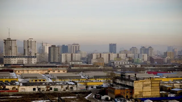Миризми и прах тревожат Велико Търново: "Кроношпан" с обещание за нови филтри