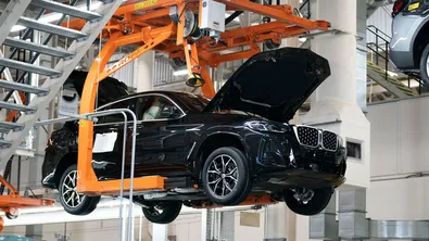 ЕС и Китай договориха нови квоти за износ на хибридни автомобили