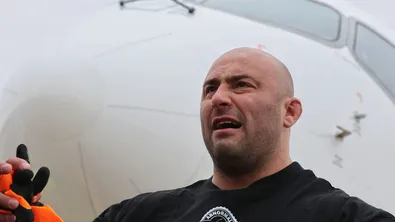 Българин срещу 45-тонен самолет: Христо Мусков атакува рекорд на „Гинес“