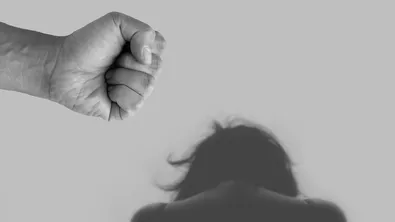 30 случая на фемицид в Румъния от началото на годината: Шествия срещу насилието над жени в 10 града