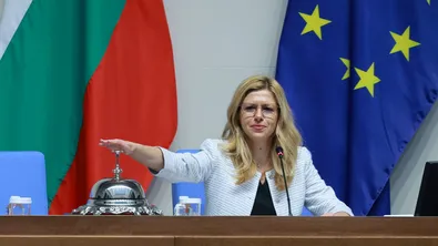 Депутатите изслушват Румен Радев и силови министри за атаките на търговски кораби в Черно море