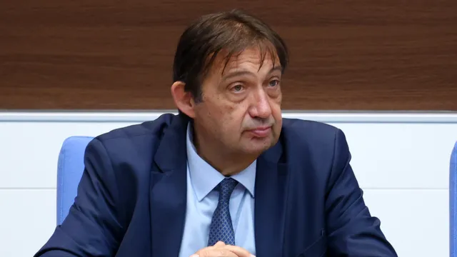 Министър Шишков: Васил Терзиев отсъства от срещите за строежа на Околовръстното шосе
