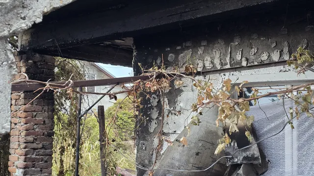 Възрастна жена е починала при пожар в дома си