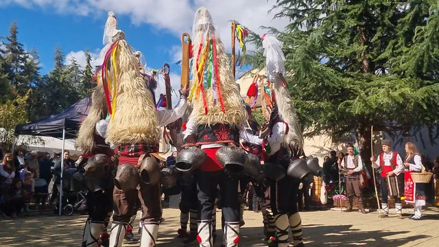 Министър Абровски от Фестивала на ореха: Все още имаме живи села и производители