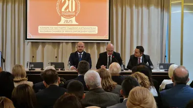 Дълг от 100 евро може да набъбне до 500 евро: Частните съдебни изпълнители искат законови промени