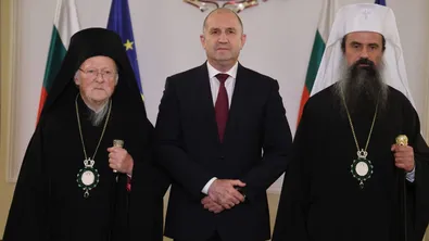 Румен Радев: Православието ни обединява в свят на разделение