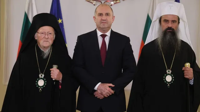 Румен Радев: Православието ни обединява в свят на разделение