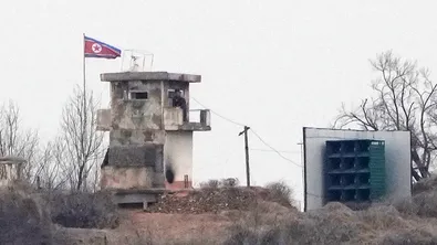 Северна Корея разпореди на войските си "бързи и решителни действия" при заплаха