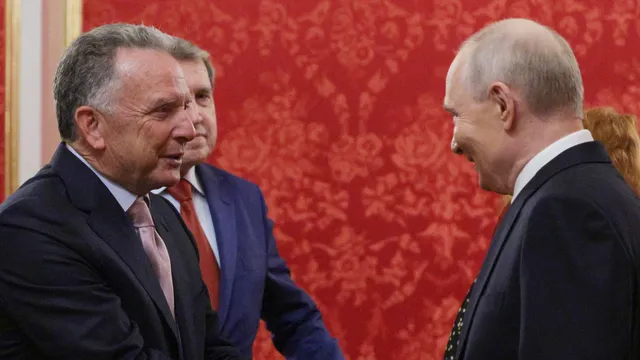 Путин прие пратеника на Тръмп в Санкт Петербург и поиска възстановяване на икономическите връзки със САЩ