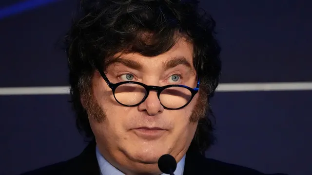 Хавиер Милей пристигна в Испания и нарече Педро Санчес "диктатор"