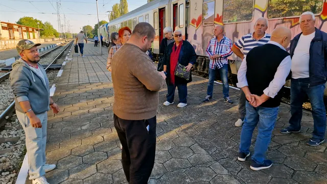 Протест в Павликени заради влаковете, които няма да спират на местната гара