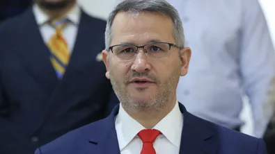 Христанов поиска подкрепа от всички кандидати за президент без Йотова