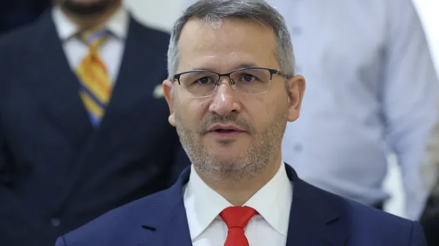 Христанов поиска подкрепа от всички кандидати за президент без Йотова