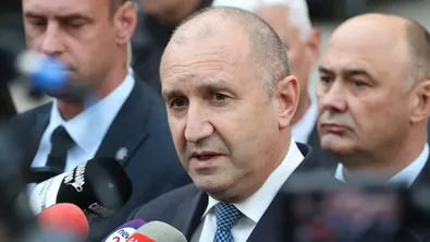 Румен Радев поздрави новия министър-председател на Румъния
