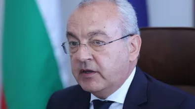 Тристранката обсъжда данъчните промени и минималната заплата за 2027 г.